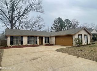 1218 Canterbury Ln, Clinton, MS 39056