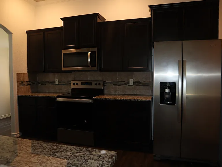 5207 Colina Dr — Photo 9