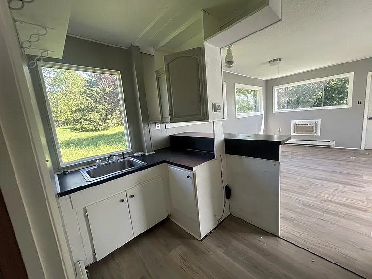 105 S Main St #1 — Photo 15