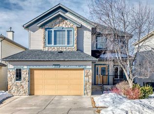 487 NE Rocky Ridge Dr NW, Calgary, AB T3G 5C3