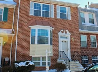 46601 Carriage Ct, Sterling, VA 20164
