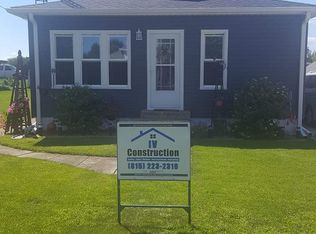 407 Cedar St, Cedar Point, IL 61316