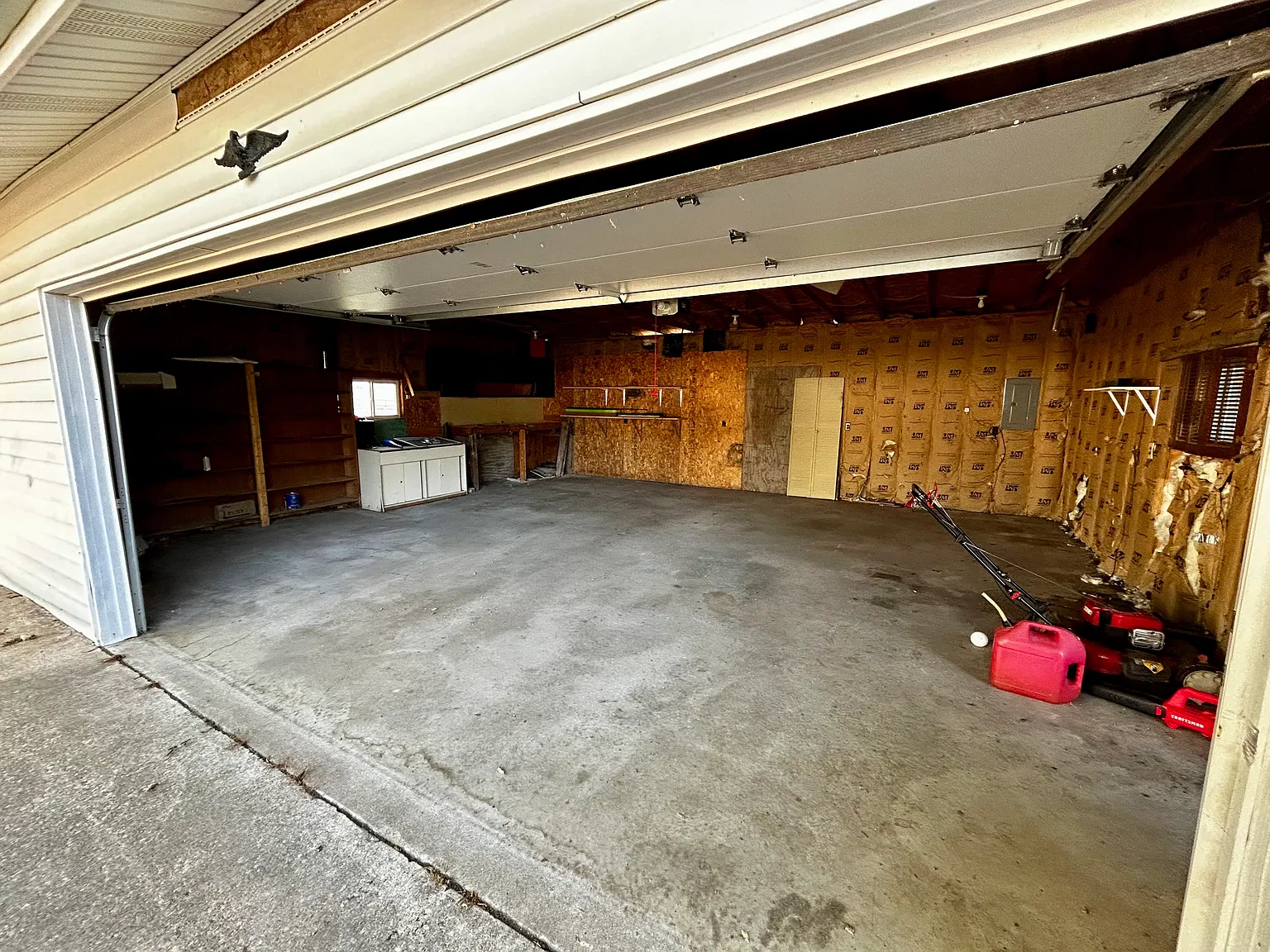NE 3rd St, Aledo — Photo 4
