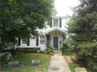 79 Clinton Ave, Asheville, NC 28806