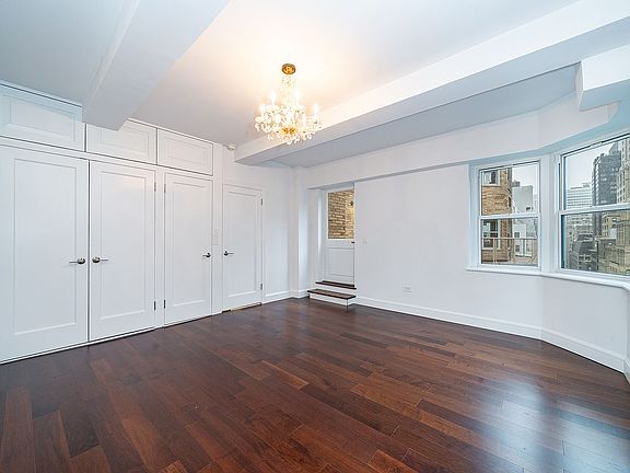 2nd image of 80 Park Ave APT 19J