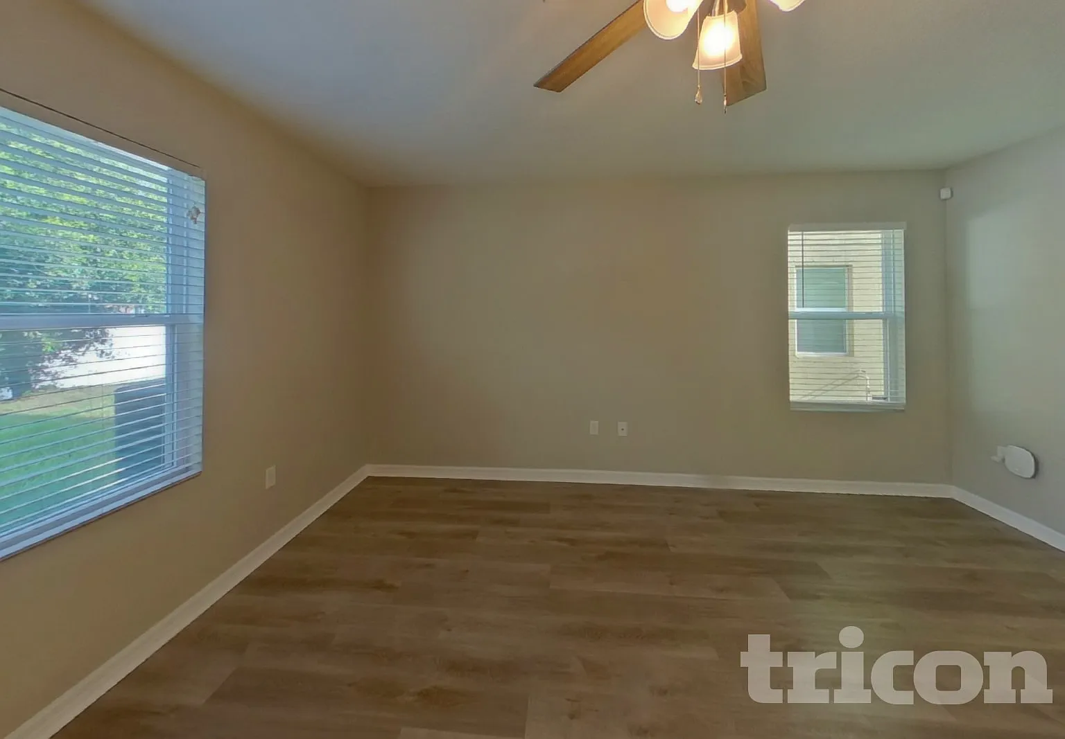 10442 Whispering Hammock Drive Riverview FL — Photo 2