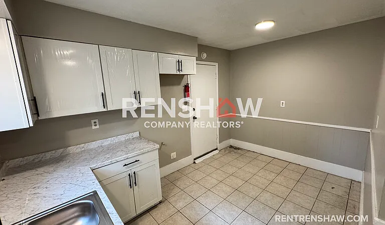 4933 Teal Ave — Photo 5