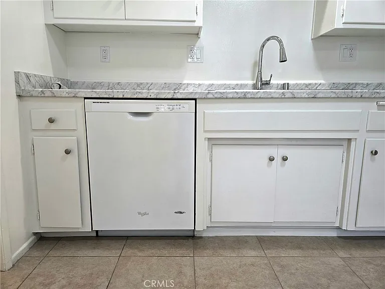 12162 Bailey St — Photo 12