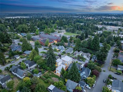9622 8th Avenue NE, Seattle, WA, 98115