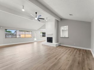 1111 Tanglewild Ln, Richmond, TX 77406