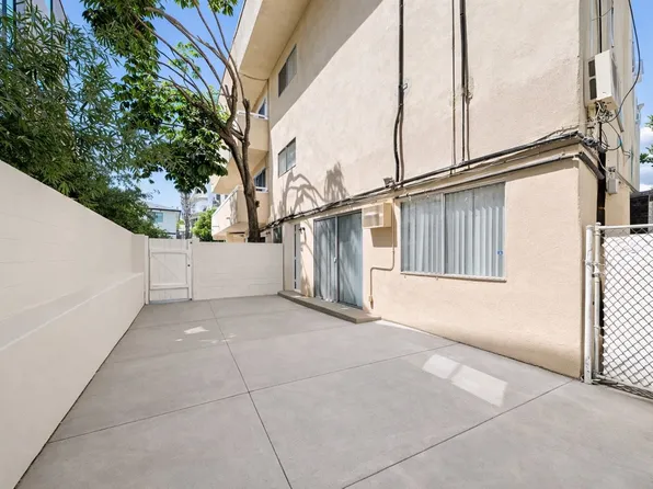 10622 Kinnard Ave APT B, Los Angeles, CA 90024