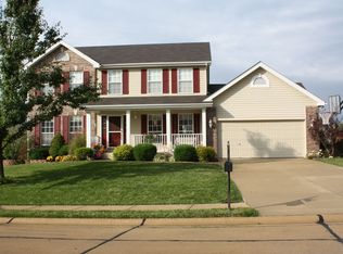 547 Highland Estates Dr, O'Fallon, IL 62269