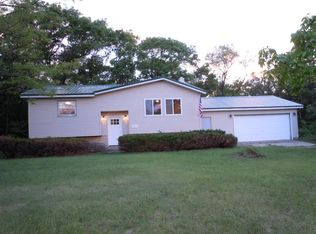 N9471 County Road Vv, Mindoro, WI 54644