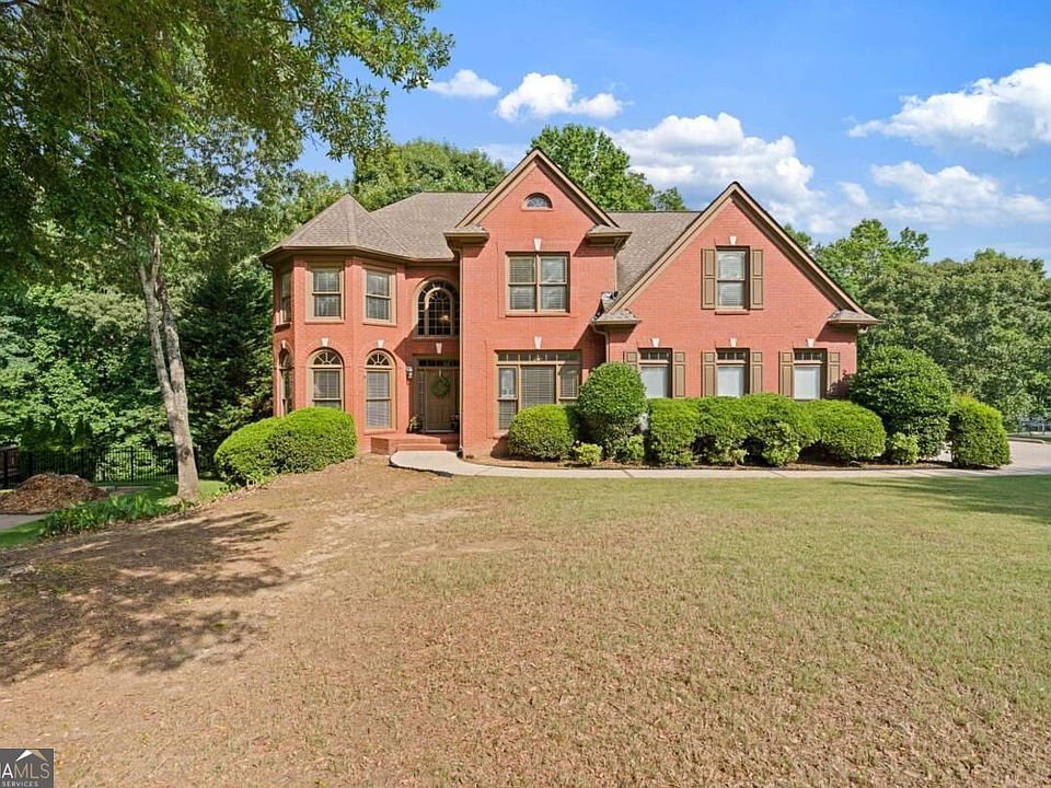1st image of 163 Woodcliff Dr