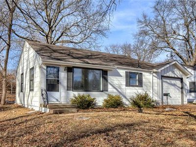 9120 Charlotte St, Kansas City, MO, 64131