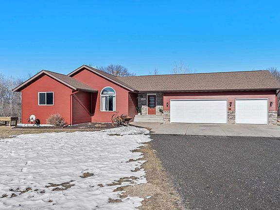 3rd image of 10485 Raven Loop NE