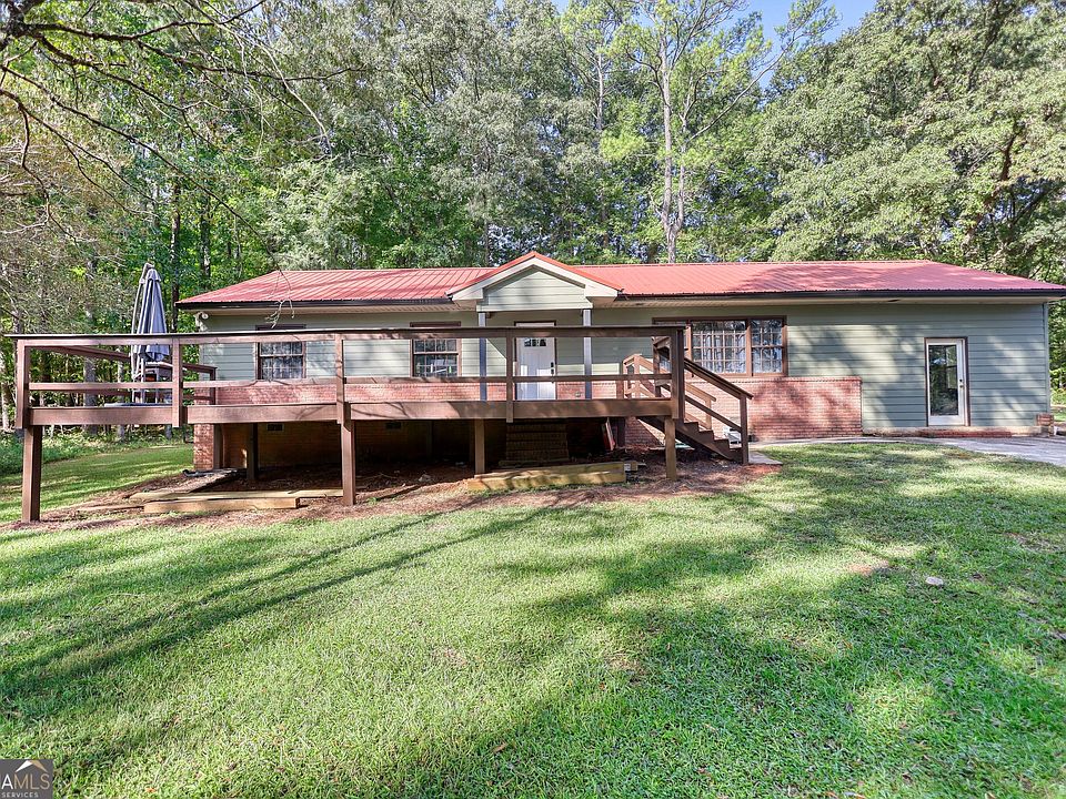 1st image of 428 Cornish Mountain Rd