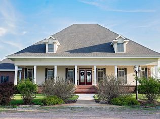 1041 M Rd, Minden, NE 68959