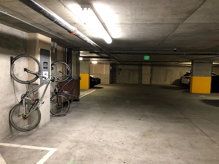 New Montgomery St — Photo 15