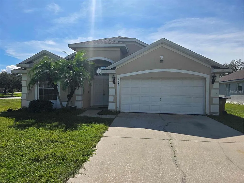 3020 Eagle Crossing Dr