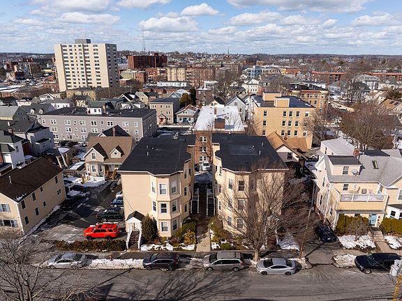 5th image of 29-35 Sagamore St