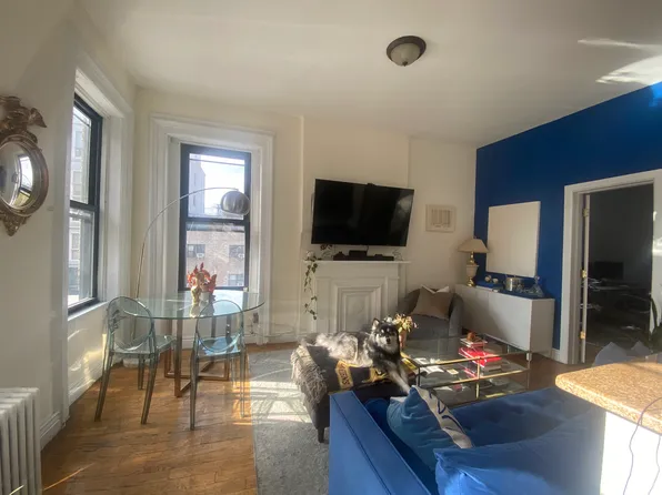 346 Union Avenue image 3 of 15