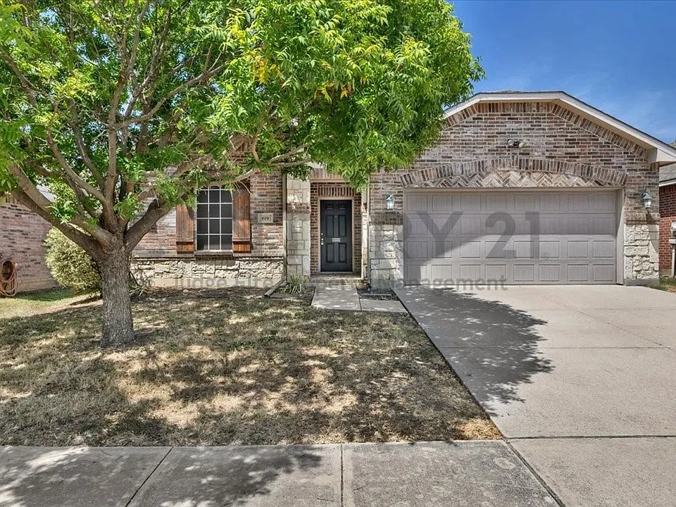 619 Denali Dr