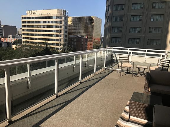4th image of 10152 104th St NW #605