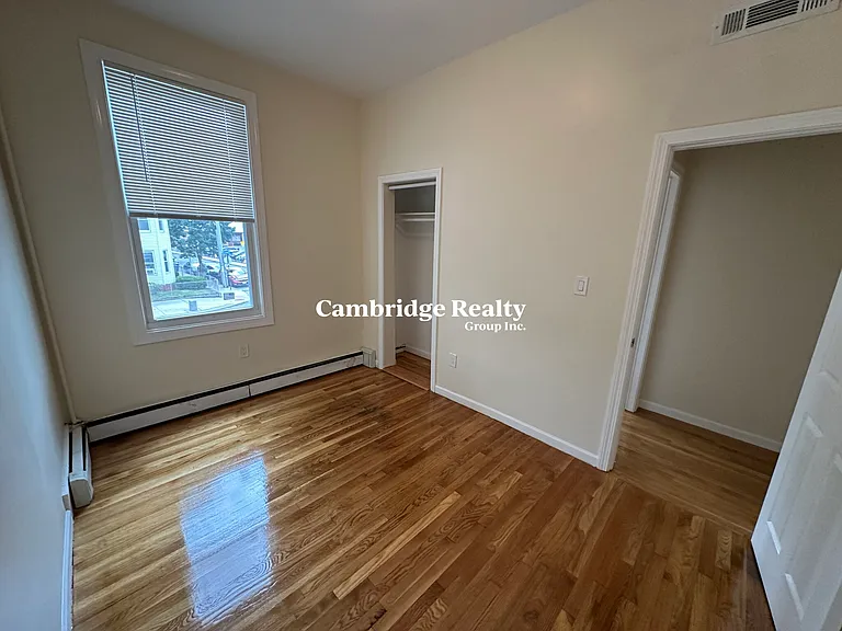 387 Somerville Ave #2 — Photo 11