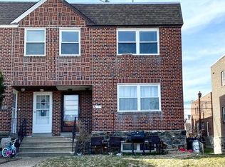 8314 Alma St, Philadelphia, PA 19152