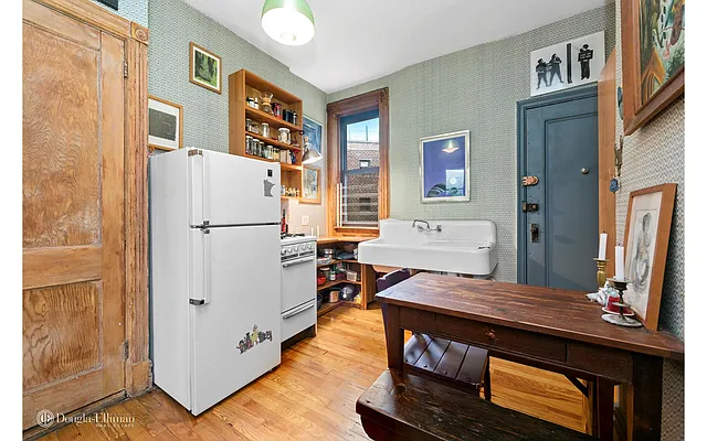 Rented by Douglas Elliman | media 17