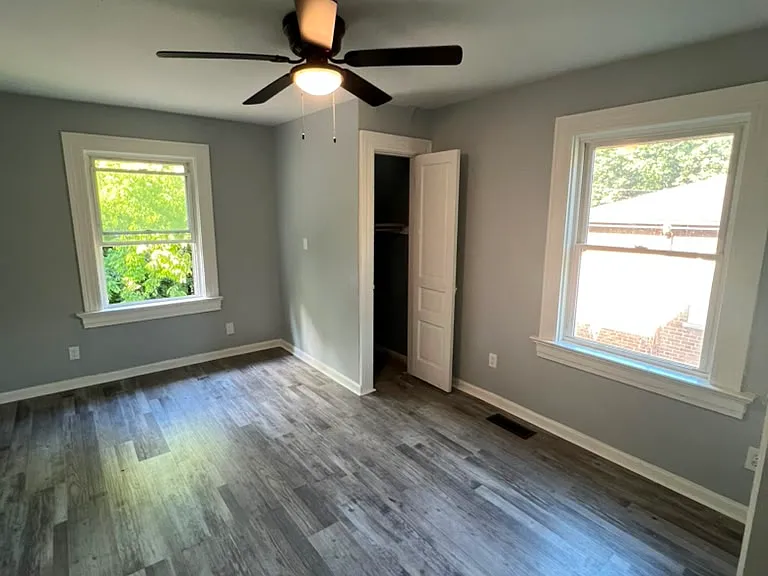 3006 Glenway Ave — Photo 3