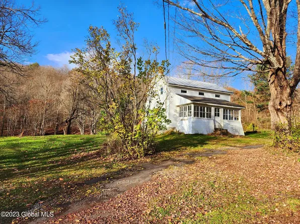 105 Vintonton Road, Warnerville, NY 12194