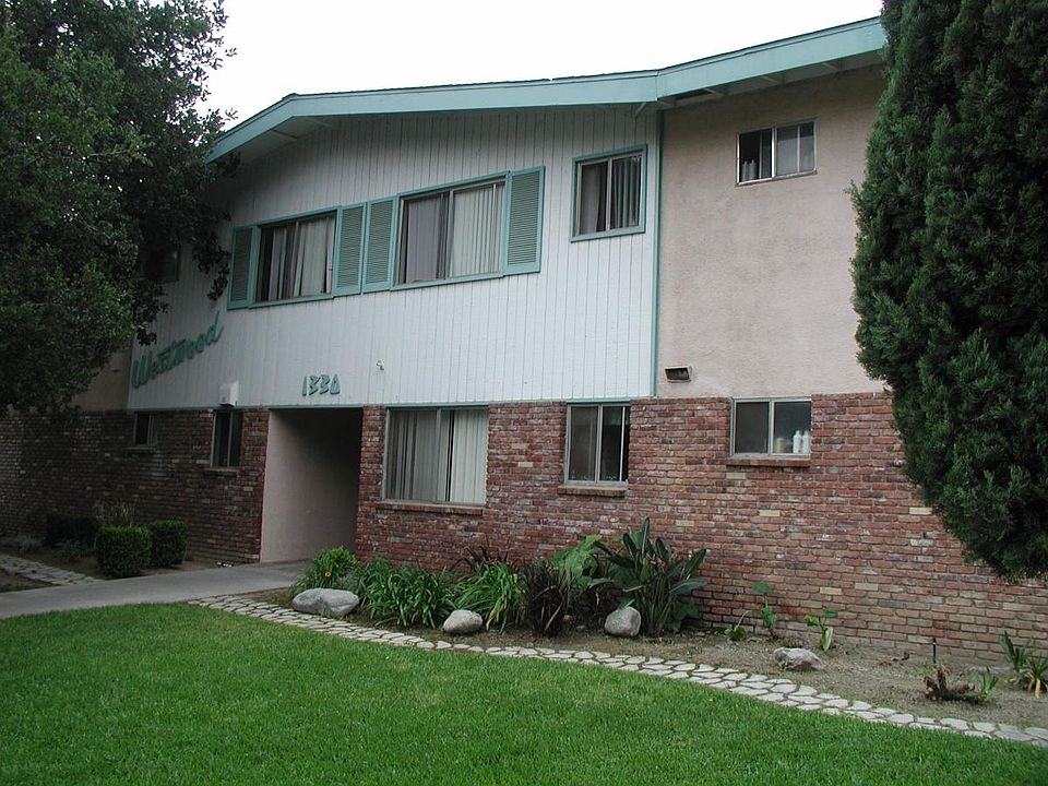2nd image of 1330 W 8th St APT 15
