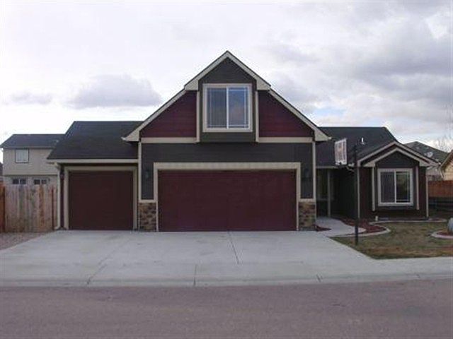 1st image of 817 N Sioux Ave