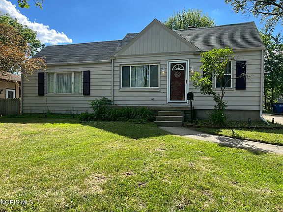 2nd image of 5841 Pickard Dr