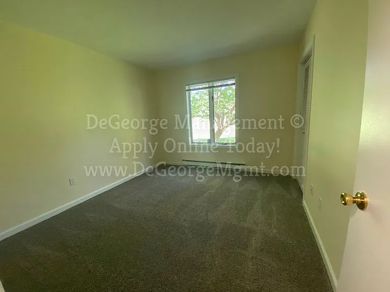 311 1/2 Washington St — Photo 23