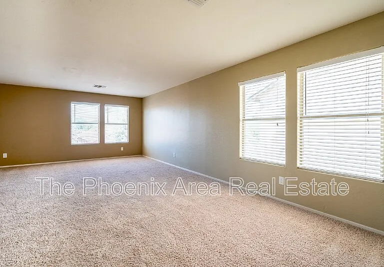 45992 W Dutchman Dr — Photo 28