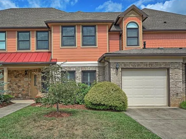 266 Westshore Pt, Johnson City, TN 37601