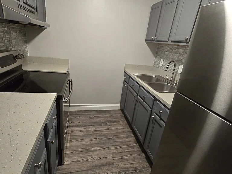 1204 W Reynolds St #208 — Photo 9