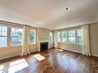 28942 SW Geneva Loop, Wilsonville, OR 97070