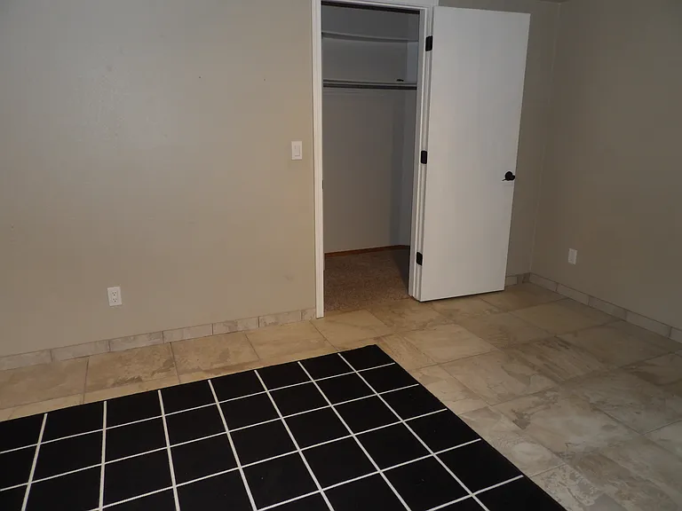 1855 Smoke Ridge Dr — Photo 3