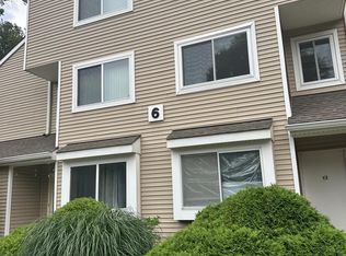 18 Foxtail Ln, Monmouth Junction, NJ 08852