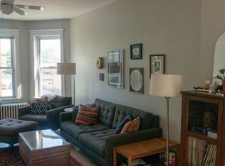 2657 W Medill Ave #2, Chicago, IL 60647