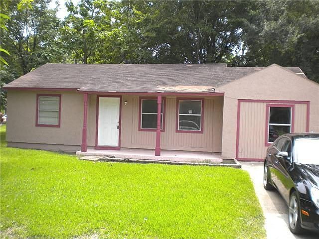 1st image of 2901 McCrarey Dr