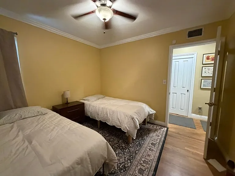 459 N Jenifer Ave — Photo 18