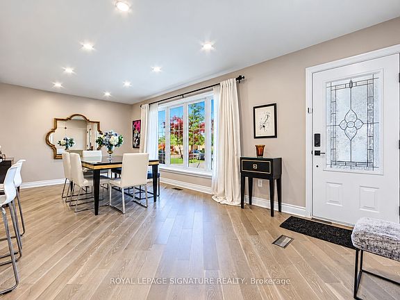 5th image of 2344 Redfern Rd
