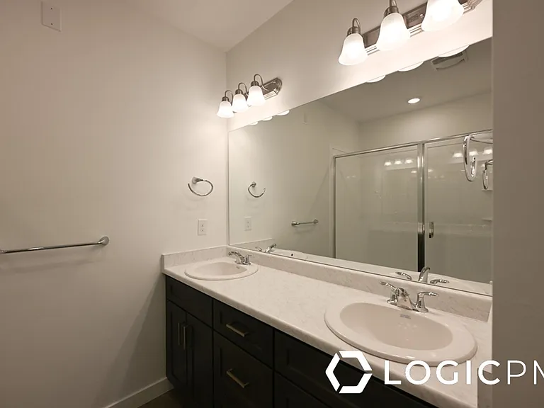 754 W Blue Magic Ln #201 — Photo 35