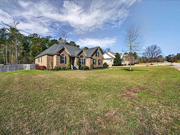 2nd image of 116 Renard Way