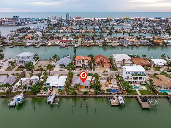 11325 6th St E, Treasure Island, FL 33706